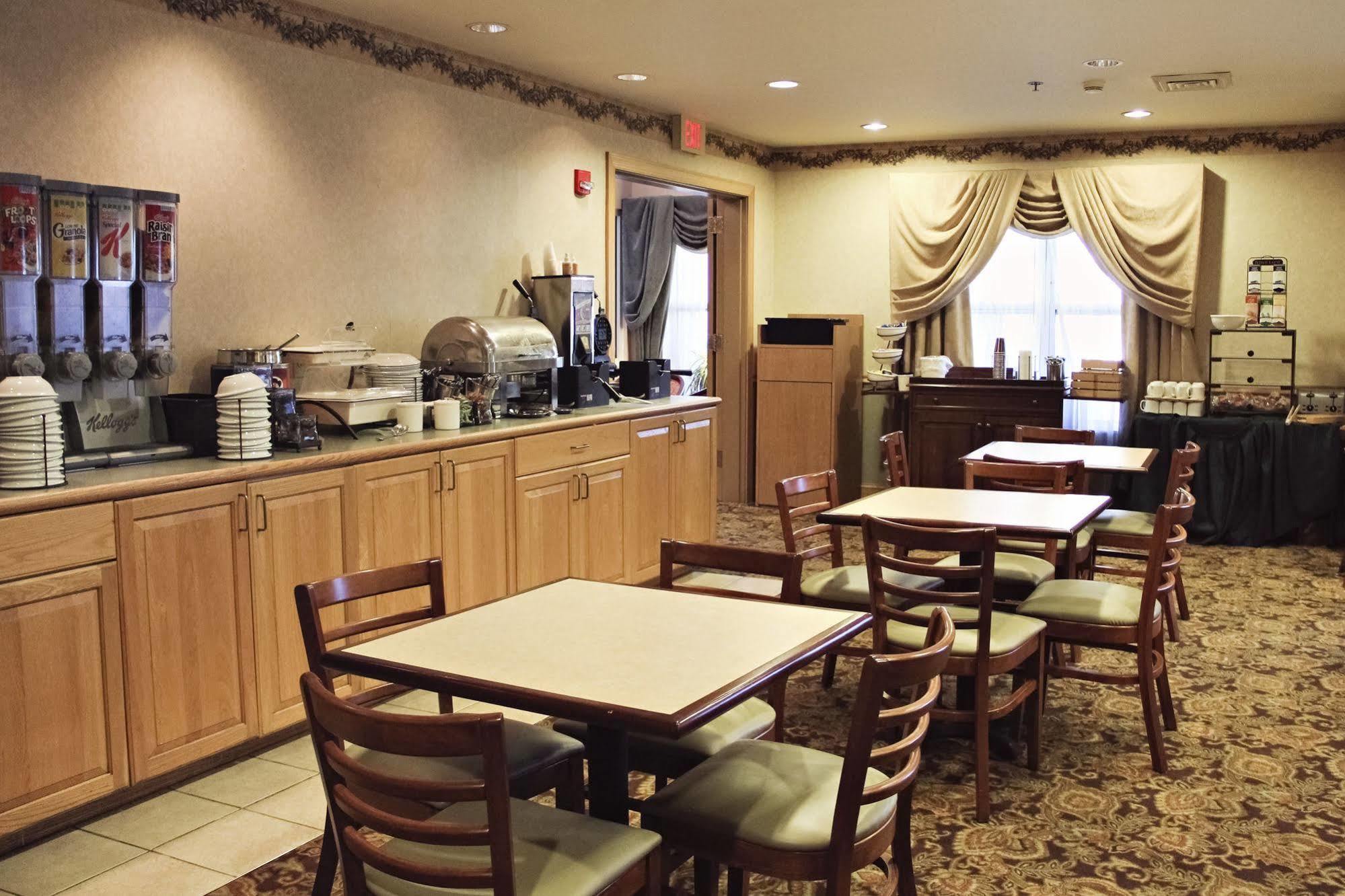 Country & By Radisson, Frackville Hotel Mount Pleasant