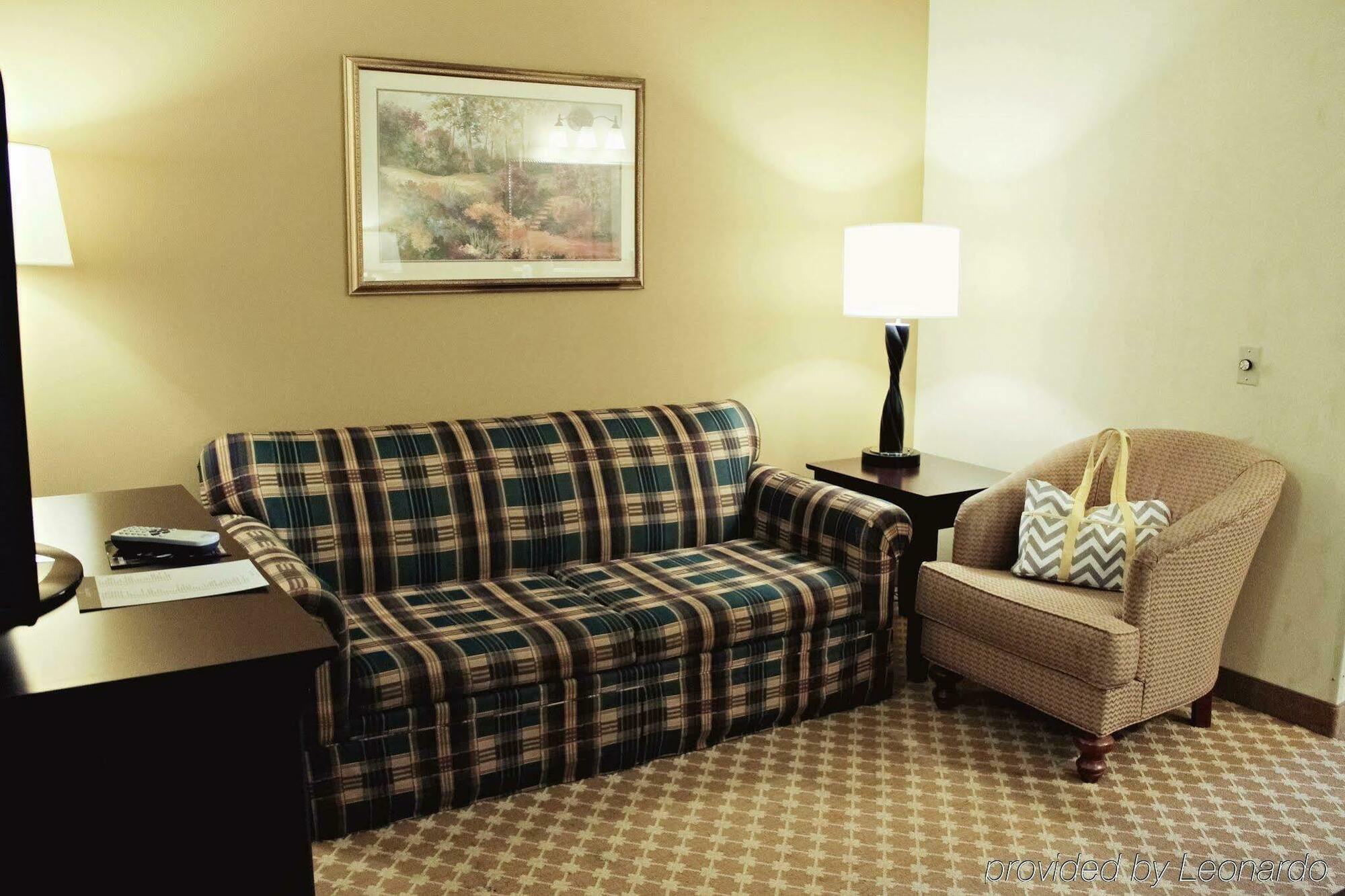 Country & By Radisson, Frackville Mount Pleasant